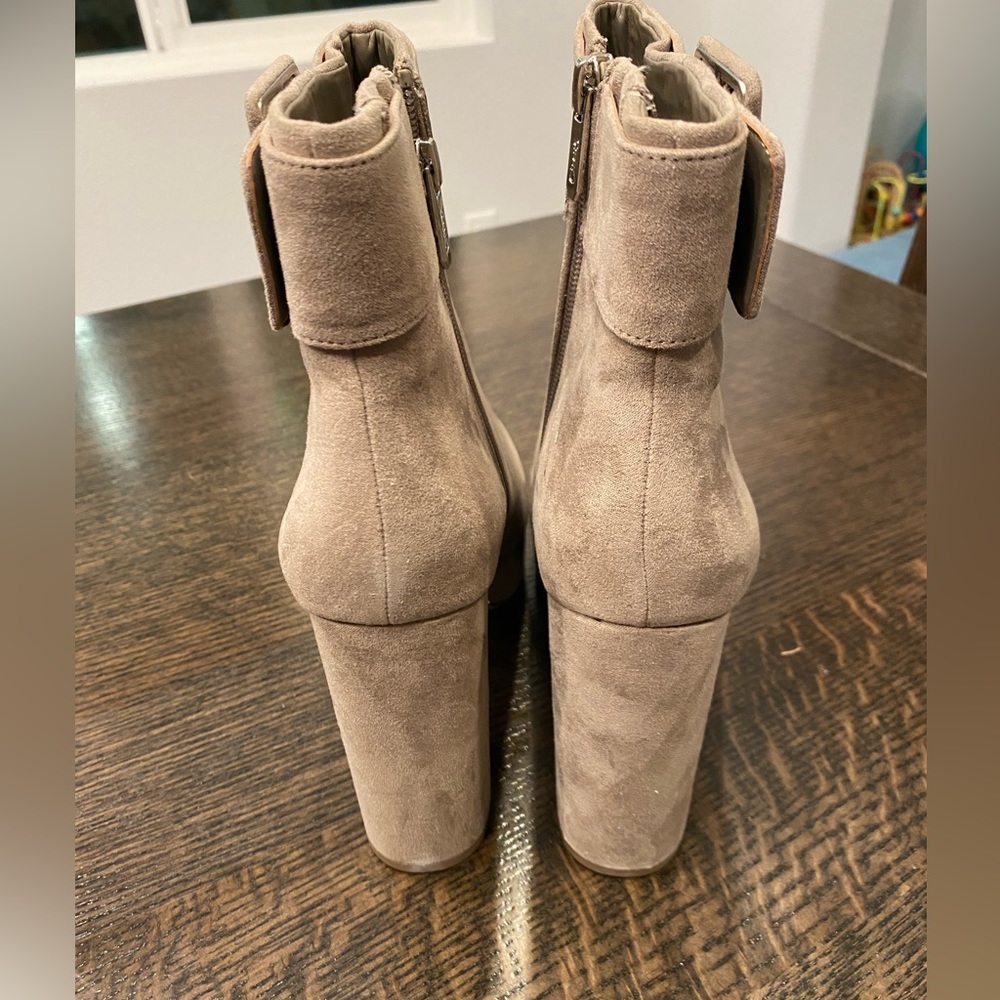 NIB Sam Edelman Alie Platform Bootie in Flint Grey - Picture 5 of 9